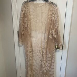 Rebellion Lace Beige Kimono